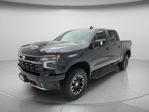Used 2024 Chevrolet Silverado 1500 ZR2 w/ Technology Package AWD/4WD image 9
