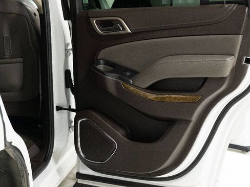 Used 2016 GMC Yukon Denali w/ Open Road Package image 17