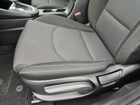 Certified 2023 Kia Forte LXS w/ LXS Technology Package image 16