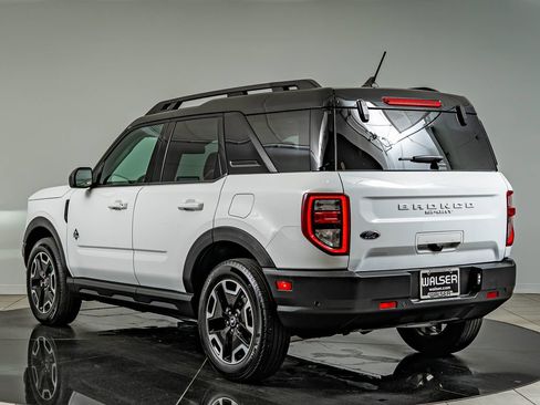 Used 2023 Ford Bronco Sport Outer Banks w/ Tech Package AWD/4WD image 7
