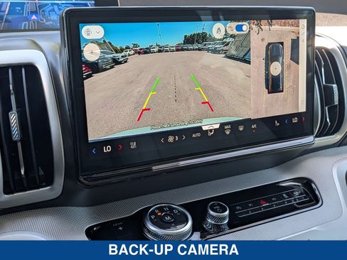 New 2026 Ford Expedition Active RWD image 35