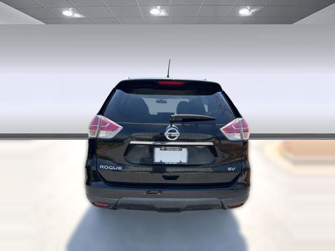 Used 2015 Nissan Rogue SV w/ SV Premium Package image 10