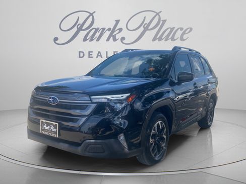 Used 2025 Subaru Forester Premium w/ Convenience Package #1 AWD/4WD image 1