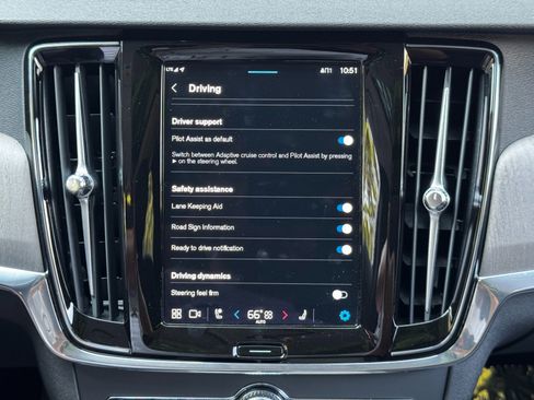 Used 2023 Volvo S90 B6 Plus w/ Protection Package Premier image 25