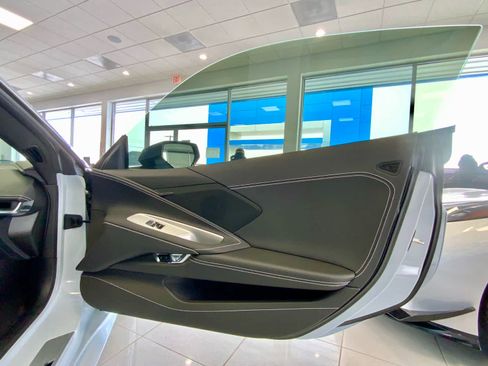 Used 2023 Chevrolet Corvette Stingray Coupe w/ Z51 Performance Package image 43