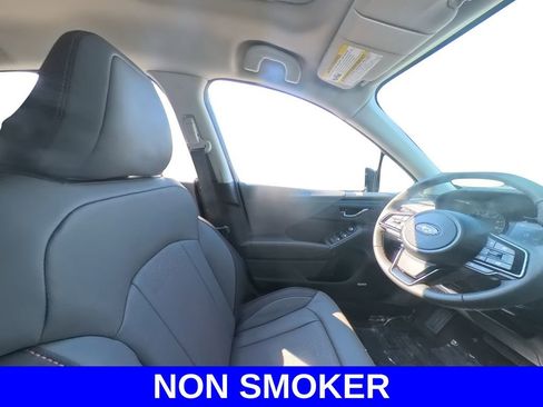 Certified 2025 Subaru Crosstrek 2.5i Limited w/ Crosstrek Mirror Package image 27