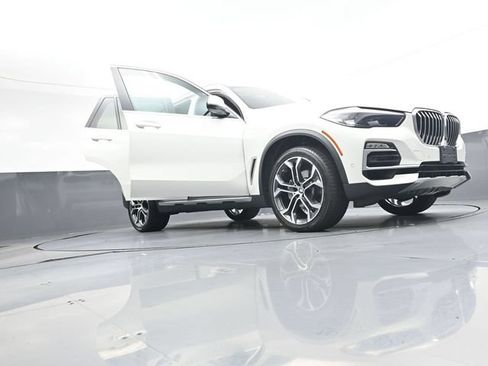 Used 2021 BMW X5 xDrive40i w/ Convenience Package AWD/4WD image 40