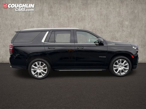 Used 2021 Chevrolet Tahoe High Country AWD/4WD image 18