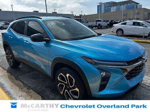 New 2026 Chevrolet Trax RS FWD image 6