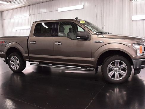 Used 2019 Ford F150 XLT w/ Equipment Group 302A Luxury image 9