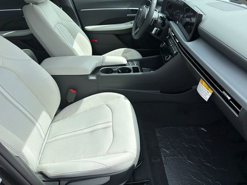 New 2026 Hyundai Sonata SEL image 14