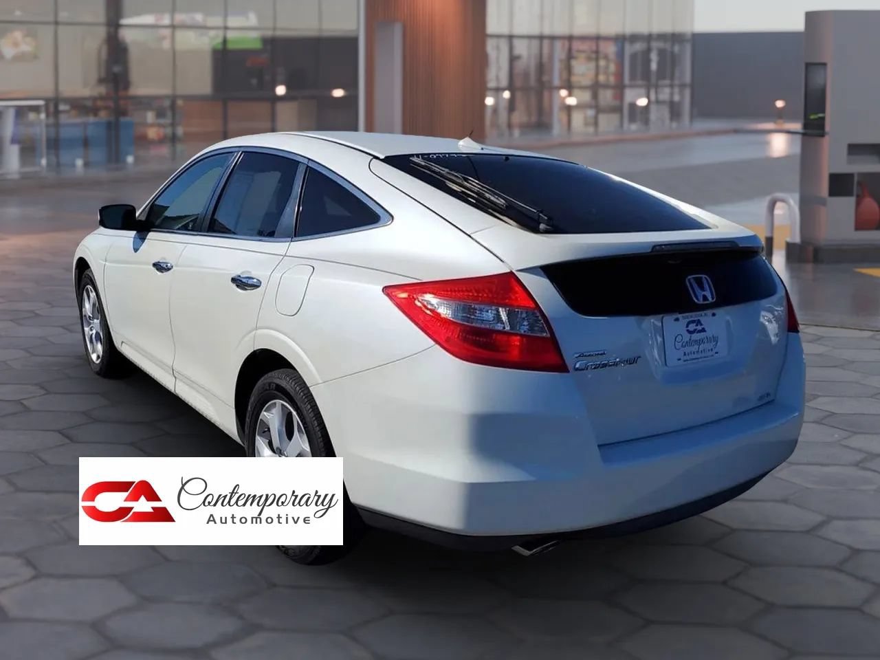 Used 2011 Honda Crosstour EX-L image 3