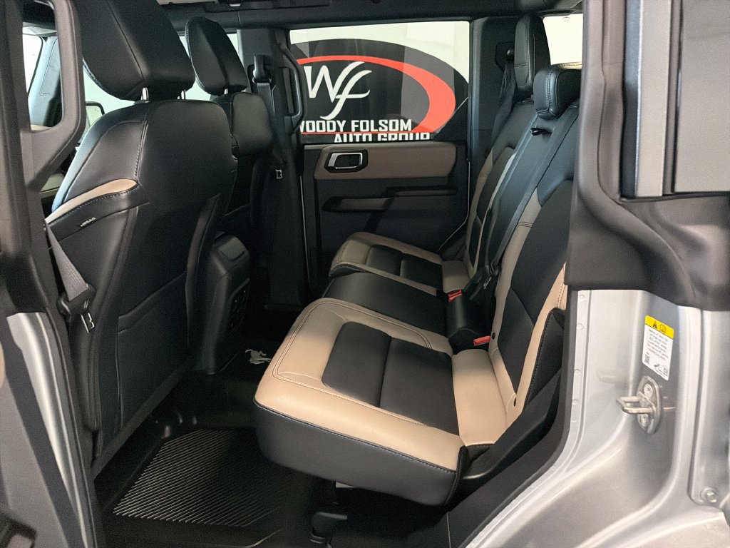 Used 2024 Ford Bronco Wildtrak AWD/4WD image 12
