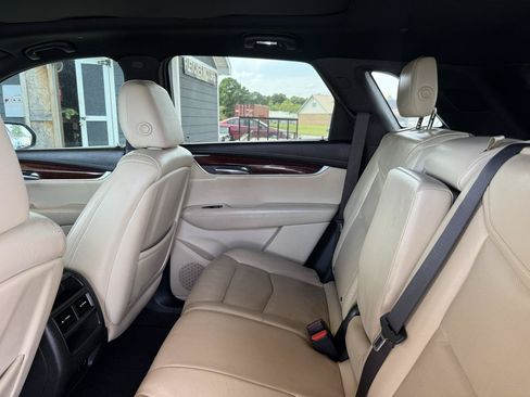 Used 2017 Cadillac XT5 Luxury w/ Driver Awareness Package FWD image 51