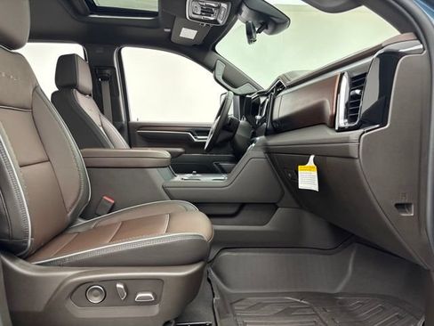 New 2026 GMC Sierra 2500 Denali w/ Denali Reserve Package AWD/4WD image 37