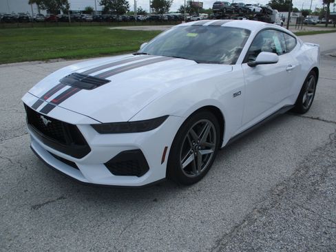 New 2025 Ford Mustang GT RWD image 3