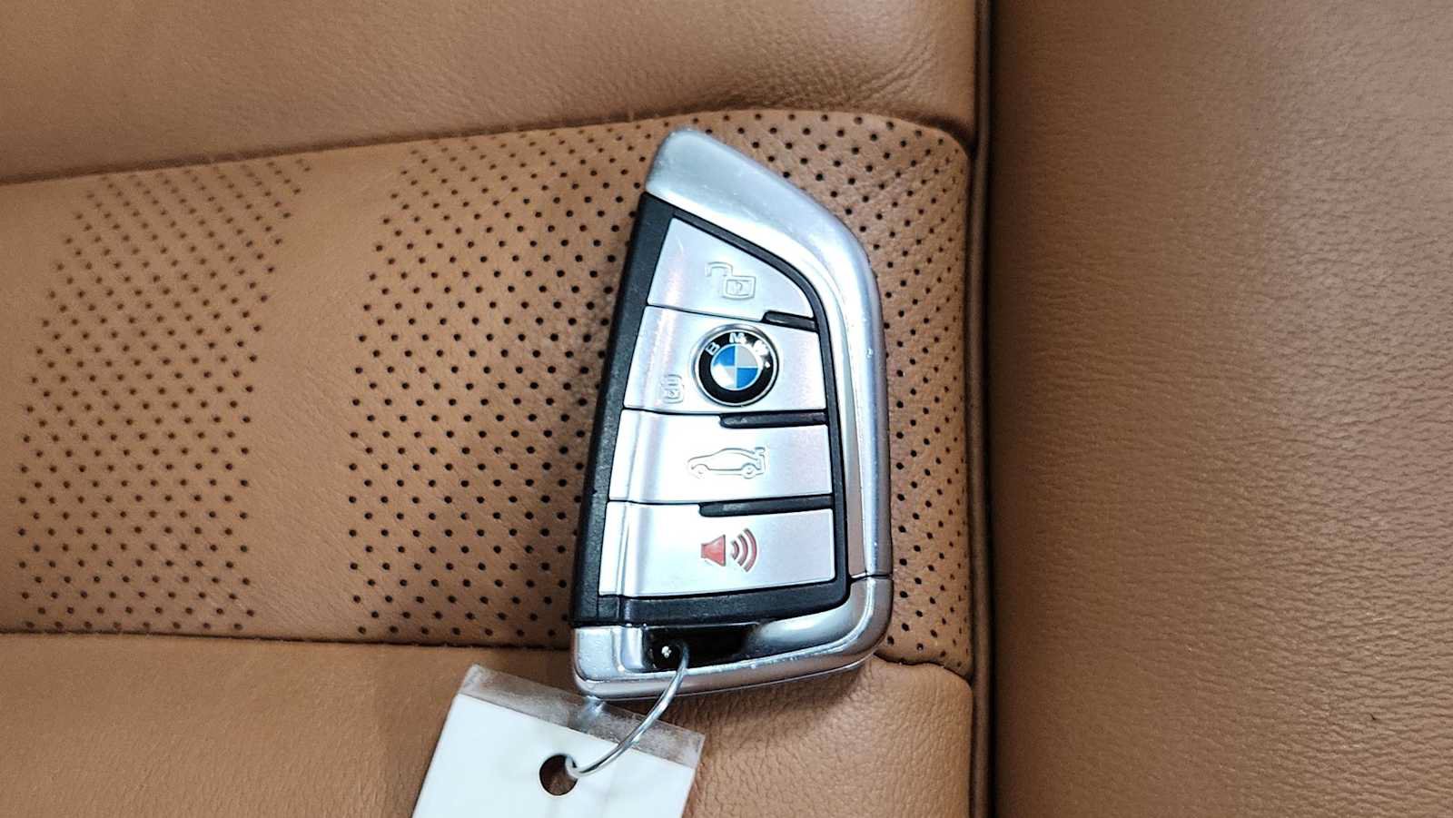 Used 2019 BMW X5 xDrive40i w/ Premium Package 2 AWD/4WD image 32