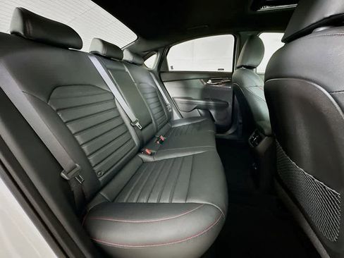 Used 2023 Kia Forte GT image 33