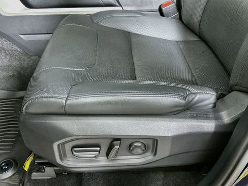 Used 2024 Toyota Tundra SR5 w/ SR5 Premium Package AWD/4WD image 29