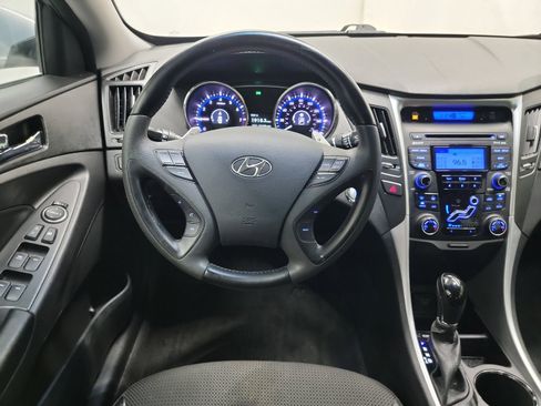 Used 2012 Hyundai Sonata SE image 16