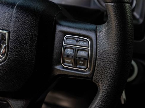 Used 2019 RAM 1500 Express w/ Express Value Package AWD/4WD image 22