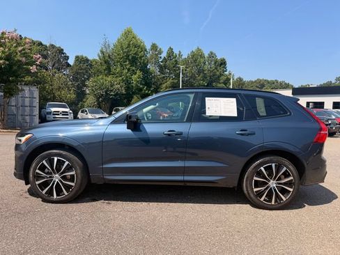Used 2023 Volvo XC60 B5 Plus w/ Climate Package AWD/4WD image 2
