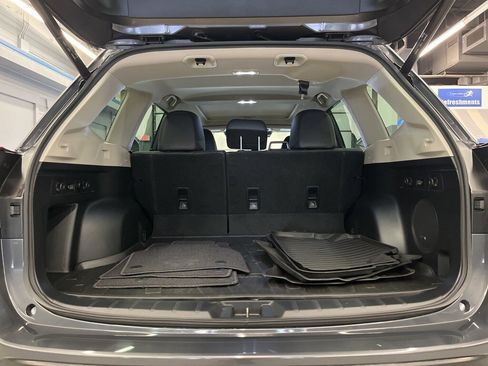 Certified 2023 Subaru Forester Touring image 34