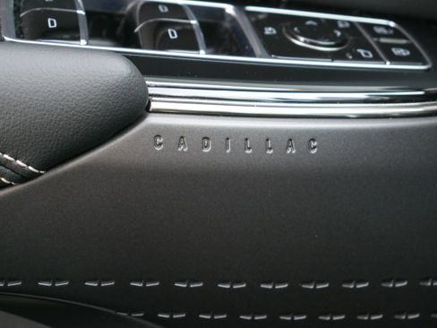 Certified 2024 Cadillac Lyriq Tech w/ Driver Assist Package image 26