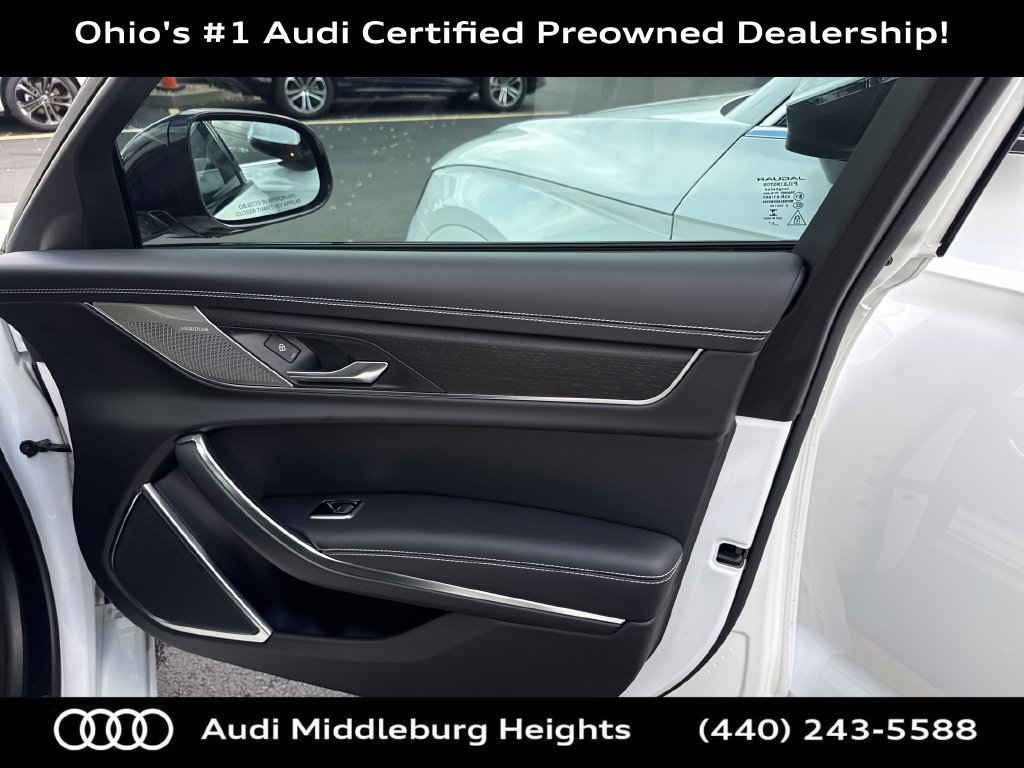 Used 2024 Jaguar XF R-Dynamic SE AWD/4WD image 31
