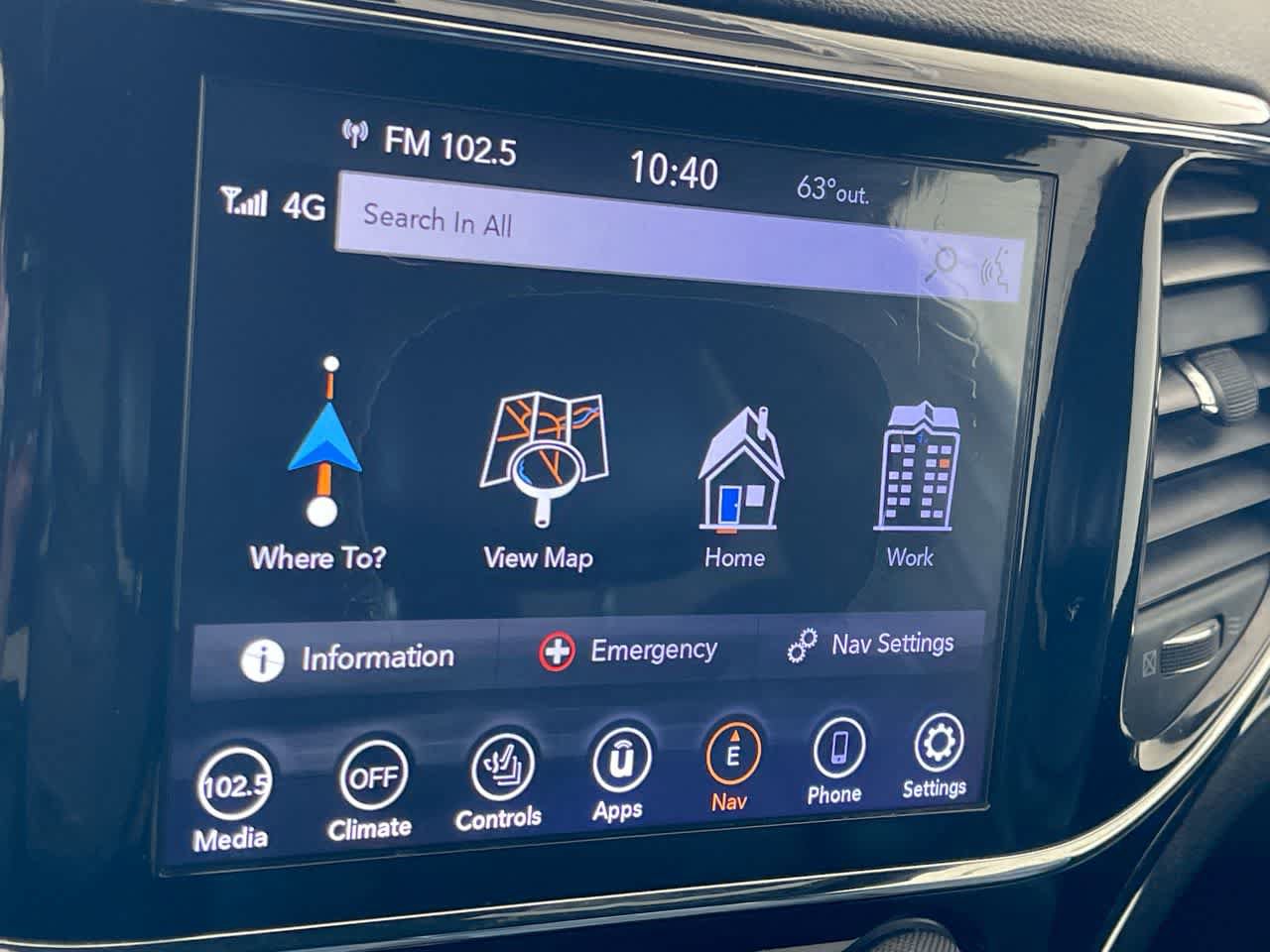 Used 2019 Jeep Grand Cherokee Limited AWD/4WD image 18