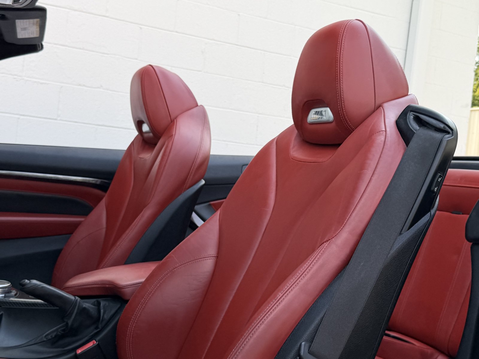 Used 2015 BMW M4 Convertible RWD image 16