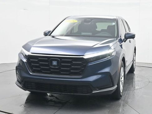 Used 2024 Honda CR-V LX image 2