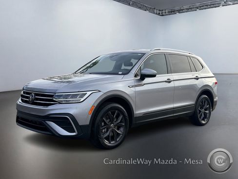 Used 2024 Volkswagen Tiguan SE image 8