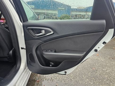 Used 2016 Chrysler 200 LX image 14