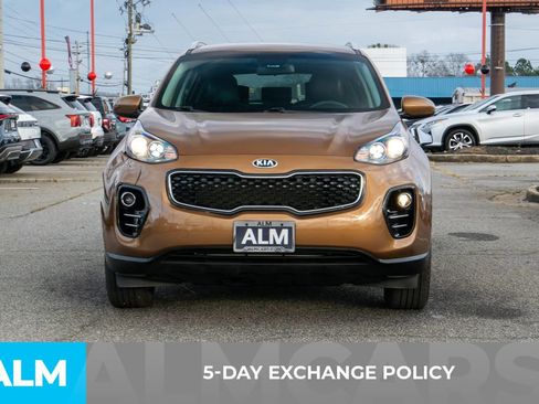 Used 2019 Kia Sportage LX w/ LX Popular Package image 4