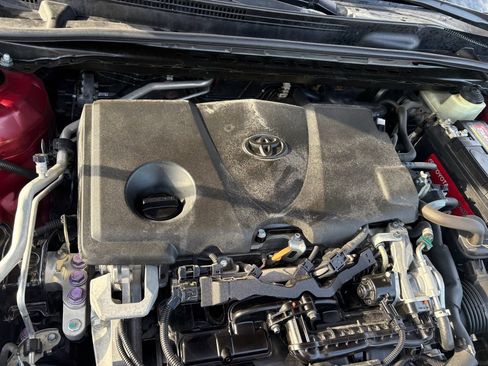 Used 2018 Toyota Camry SE image 27