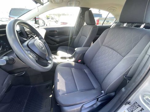 Used 2023 Toyota Corolla LE image 13