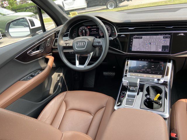 Used 2023 Audi Q7 2.0T Premium Plus w/ Premium Plus Package AWD/4WD image 15