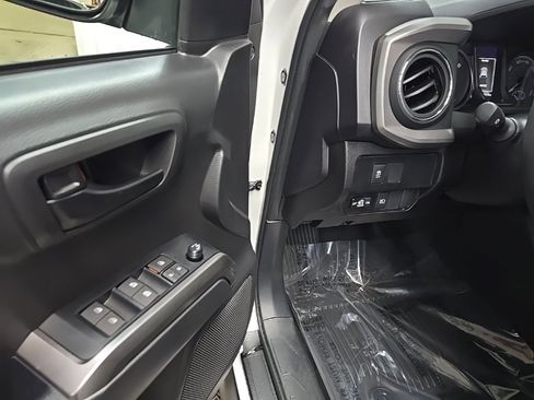 Used 2023 Toyota Tacoma SR5 w/ SX Package image 27