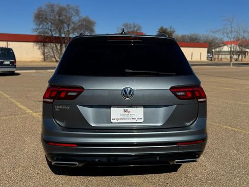 Used 2021 Volkswagen Tiguan SE R-Line image 7