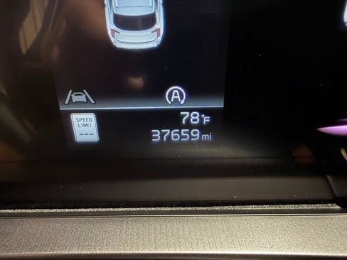 Used 2025 Kia Telluride S FWD image 40