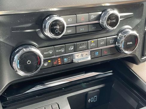 New 2026 Ford F250 King Ranch w/ Chrome Package AWD/4WD image 9