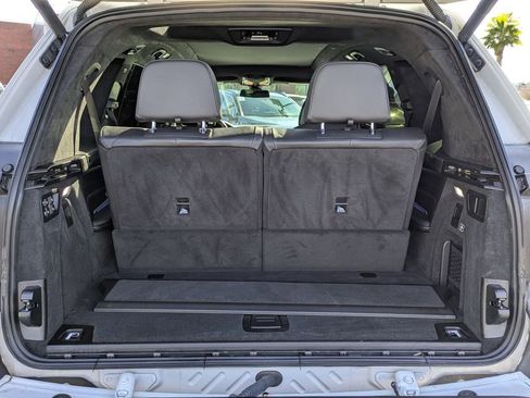 Used 2021 BMW X7 M50i w/ Dynamic Handling Package image 13