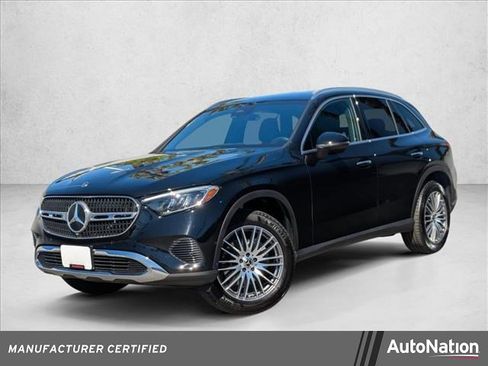 Certified 2025 Mercedes-Benz GLC 300 image 1