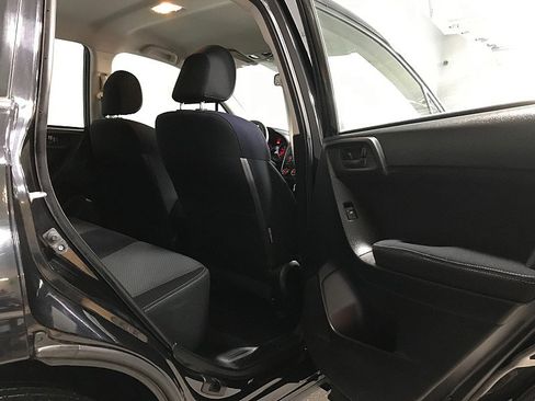 Used 2015 Subaru Forester 2.5i w/ Alloy Wheel Package image 16