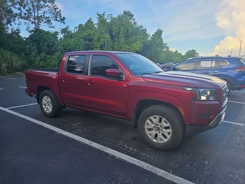 Certified 2023 Nissan Frontier SV w/ Tow Package RWD image 6