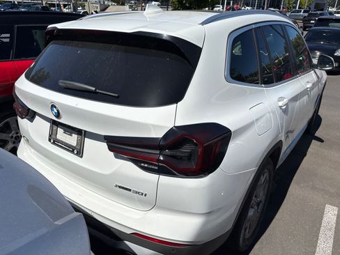 Used 2024 BMW X3 xDrive30i AWD/4WD image 4