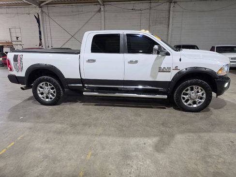 Used 2016 RAM 3500 Laramie Longhorn AWD/4WD image 17