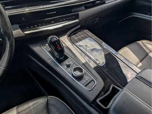 Used 2023 Cadillac Escalade Sport AWD/4WD image 46
