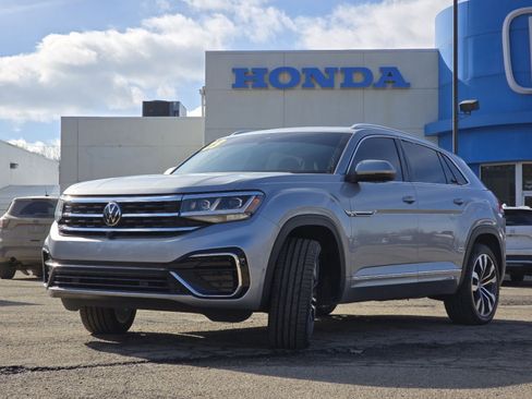 Used 2023 Volkswagen Atlas Cross Sport SEL Premium R-Line image 12